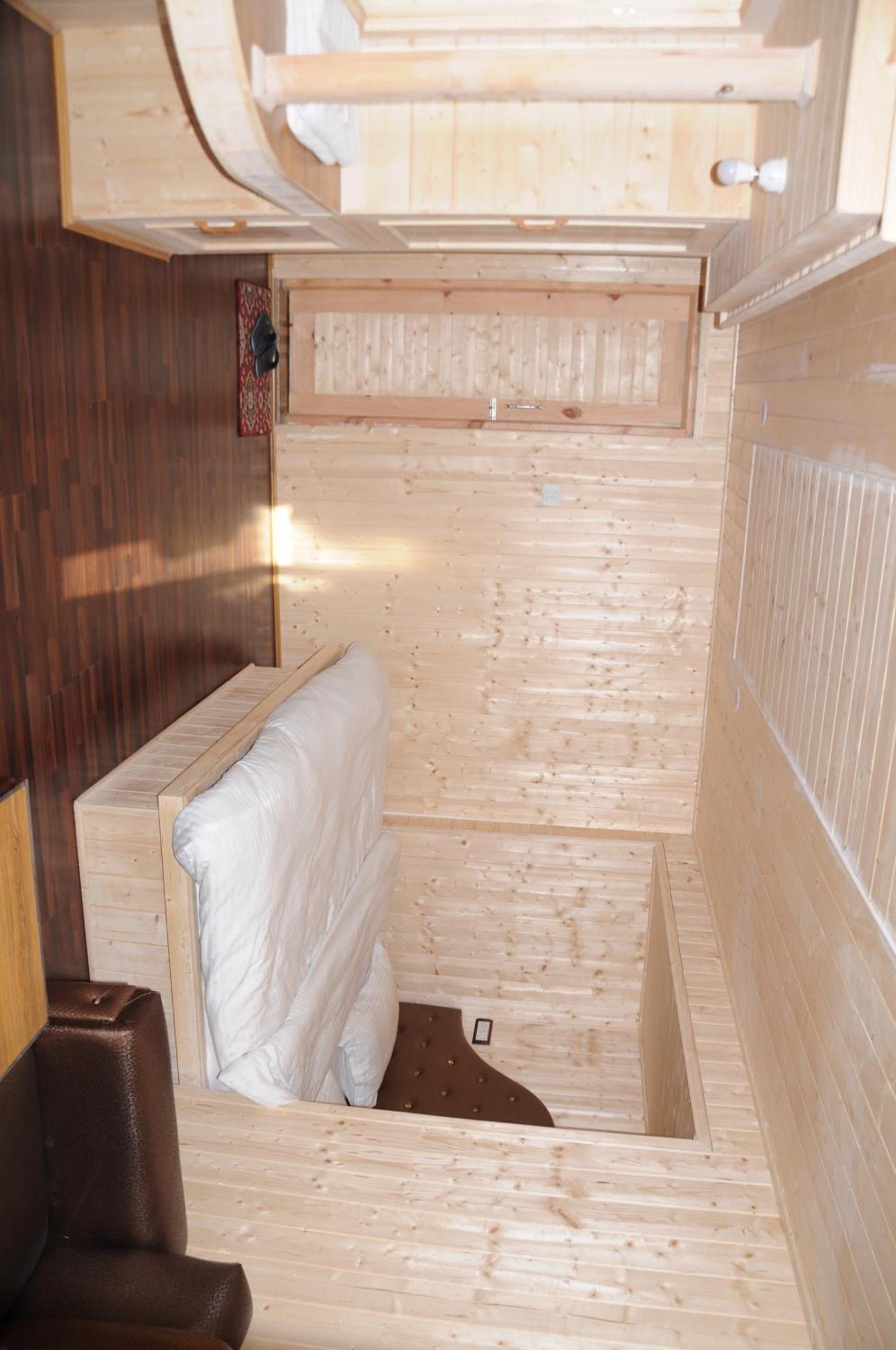 Pine Palace Resort Pahalgām Екстериор снимка